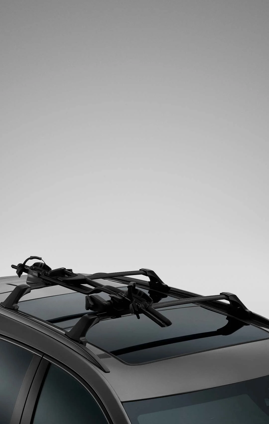 Añade las elegantes barras cruzadas color negro para techo de Cadillac XT5 2024